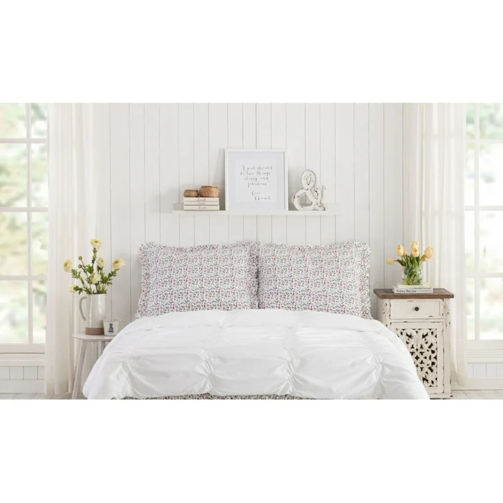 🩷 New With Tags The Pioneer Woman Bedding Set - 2 Shams & Dust Ruffle - Picture 8 of 10
